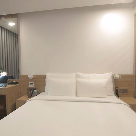 Elite Homestay Ha Long Esterno foto