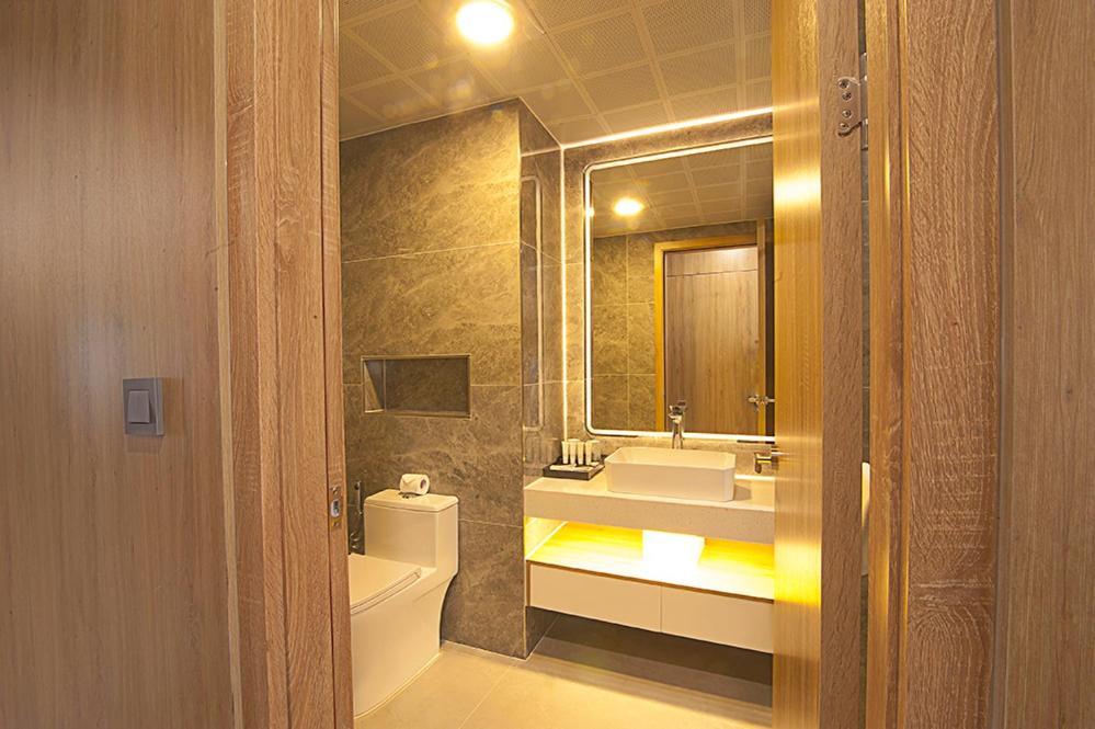 Elite Homestay Ha Long Esterno foto